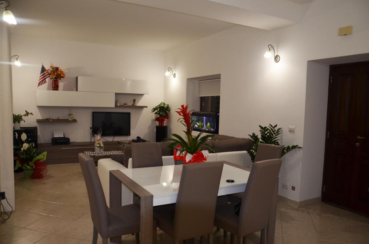 Morolo La Tana Delle Lepri B&B 외부 사진
